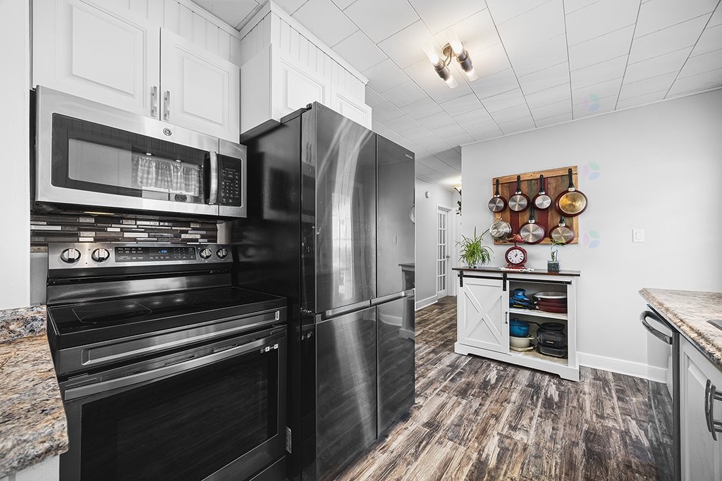 









58


Av. Victoria

,
Shawville,




QC
J0X2Y0

