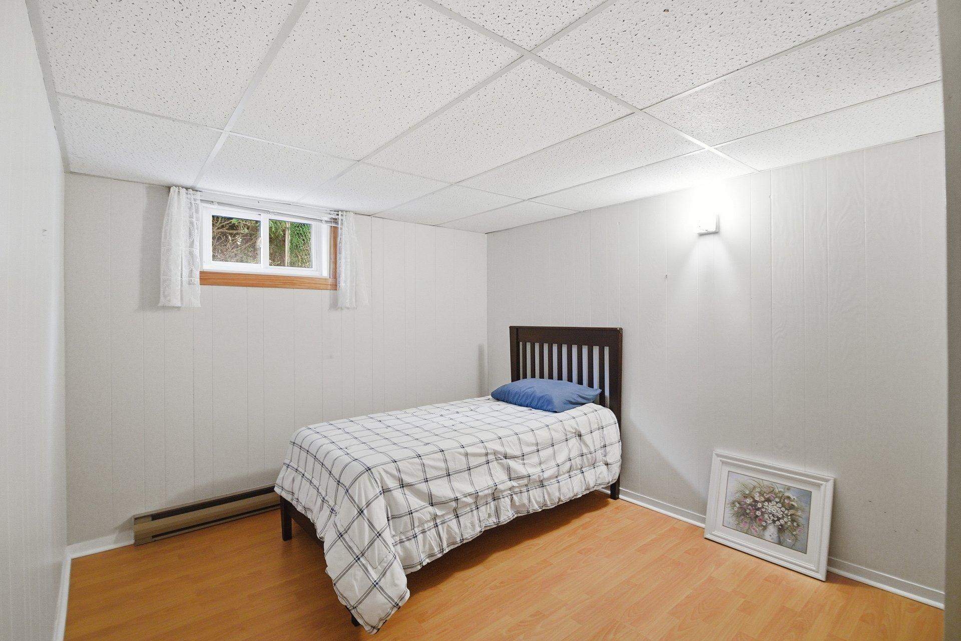 









17


Rue Jacques-Gervais

,
Gatineau (Aylmer),




QC
J9H2L4

