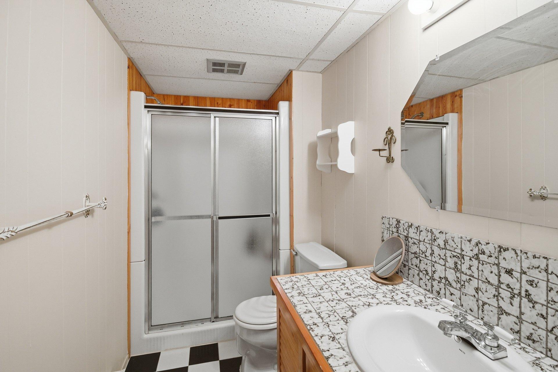 









17


Rue Jacques-Gervais

,
Gatineau (Aylmer),




QC
J9H2L4

