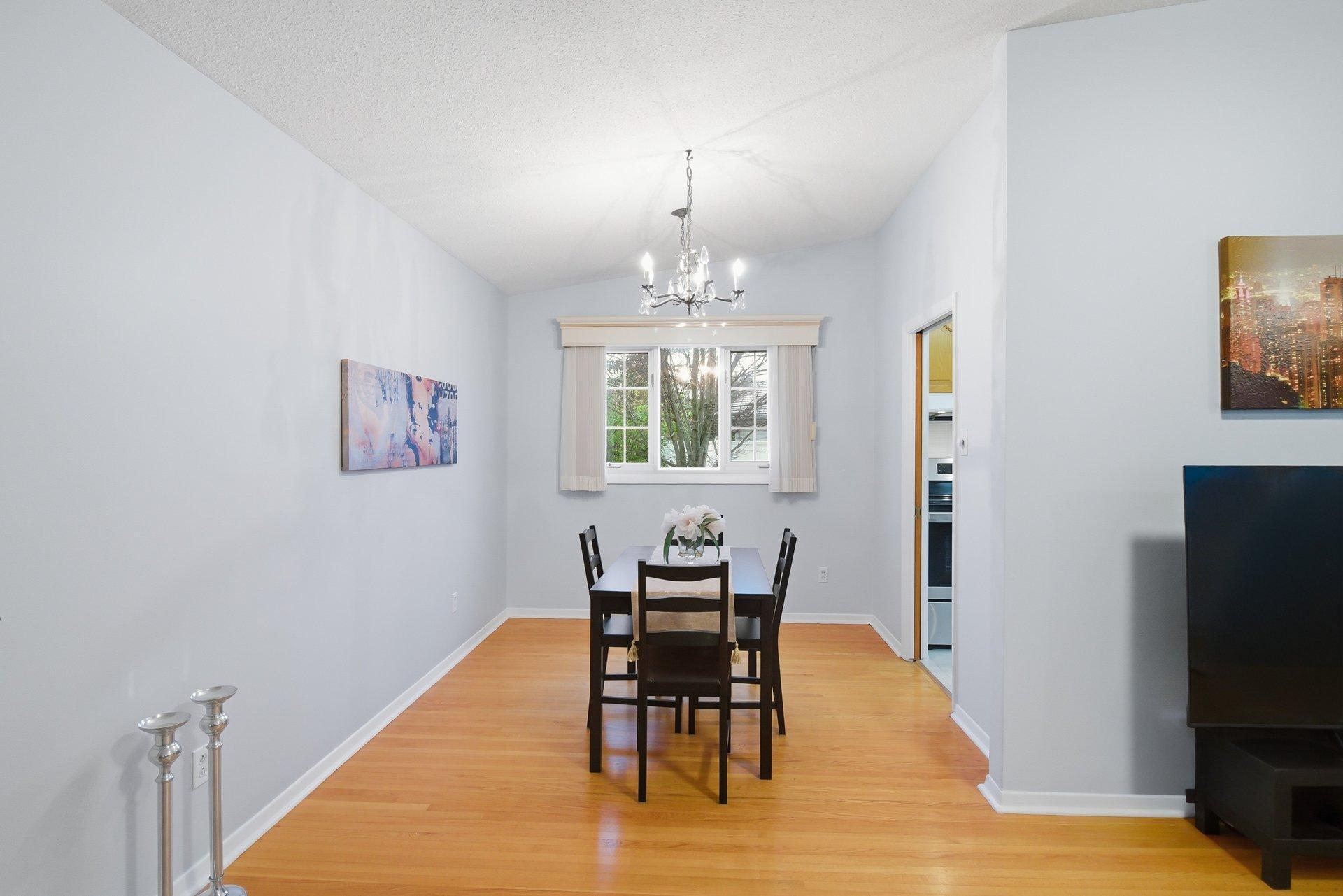 









17


Rue Jacques-Gervais

,
Gatineau (Aylmer),




QC
J9H2L4

