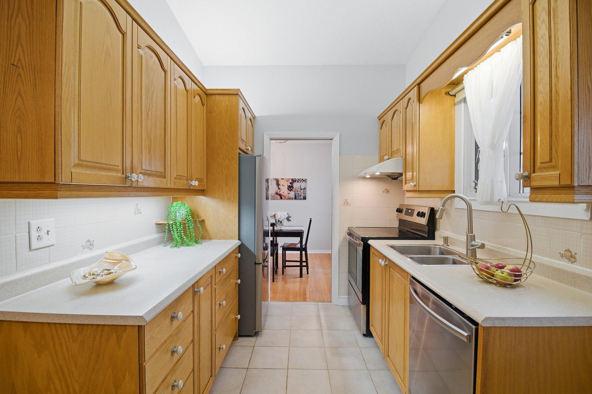 









17


Rue Jacques-Gervais

,
Gatineau (Aylmer),




QC
J9H2L4

