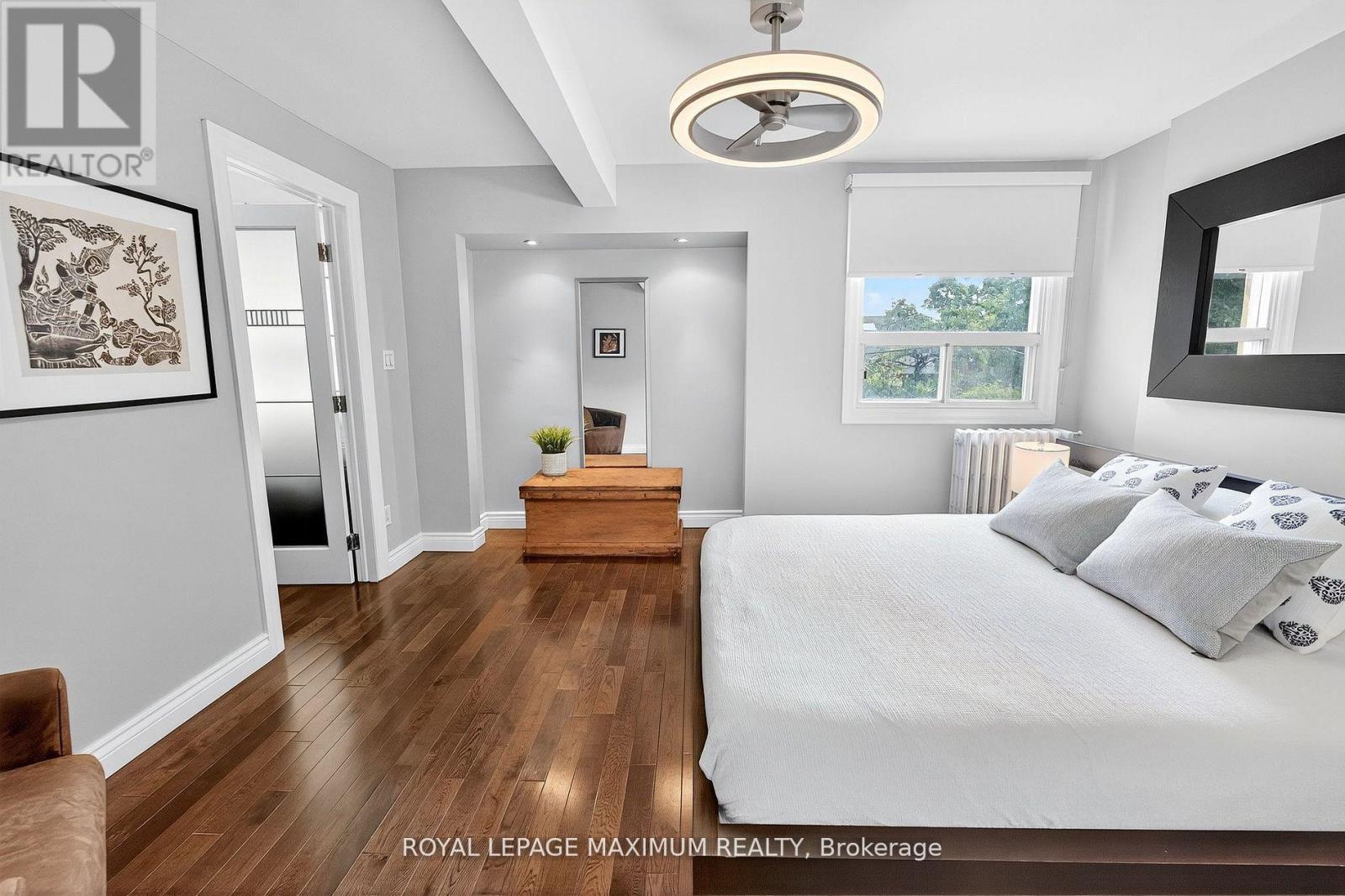 












65 PARKDALE ROAD

,
Toronto,




Ontario
M6R1E3

