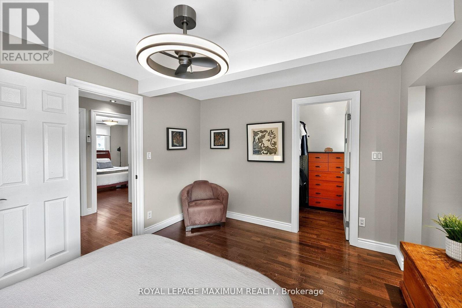 












65 PARKDALE ROAD

,
Toronto,




Ontario
M6R1E3

