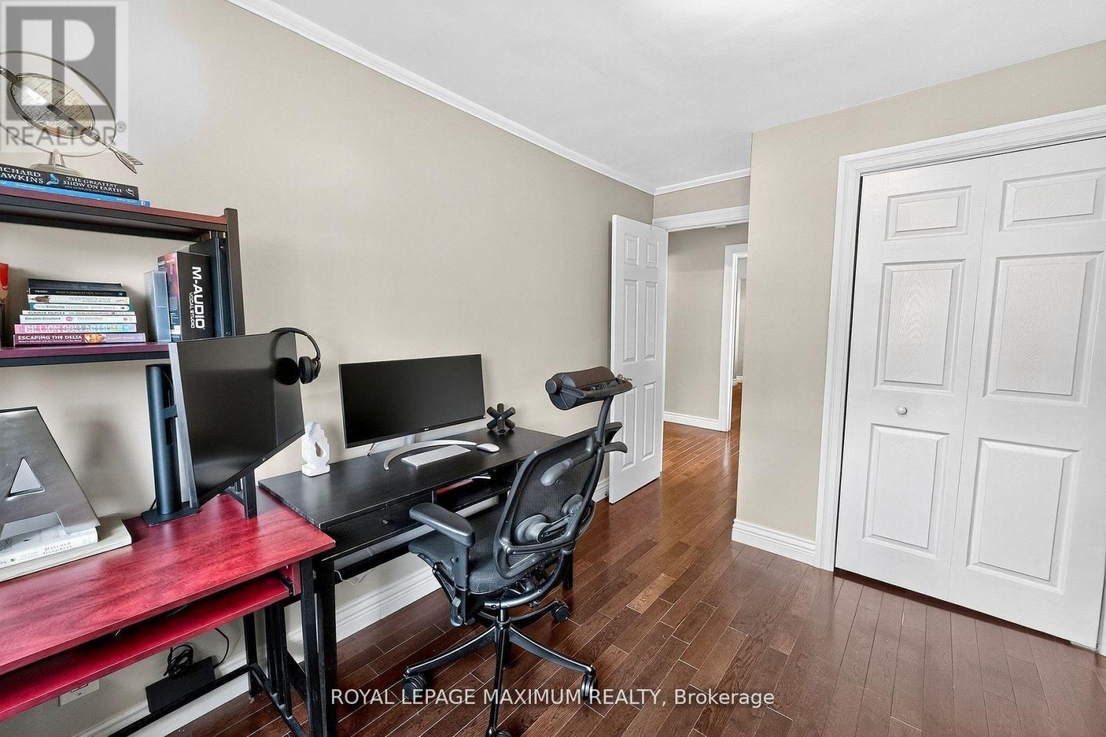 












65 PARKDALE ROAD

,
Toronto,




Ontario
M6R1E3

