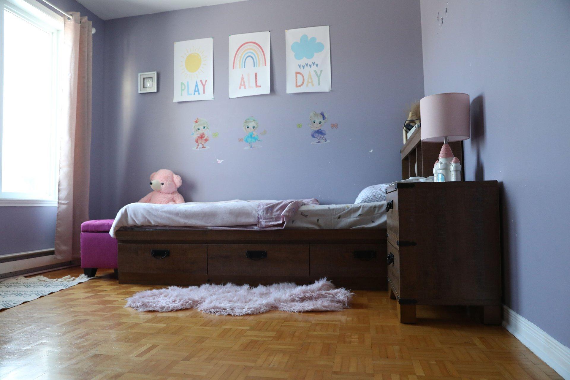 









3468


Ch. de la Rivière-Cachée

,
Boisbriand,




QC
J7H2T1

