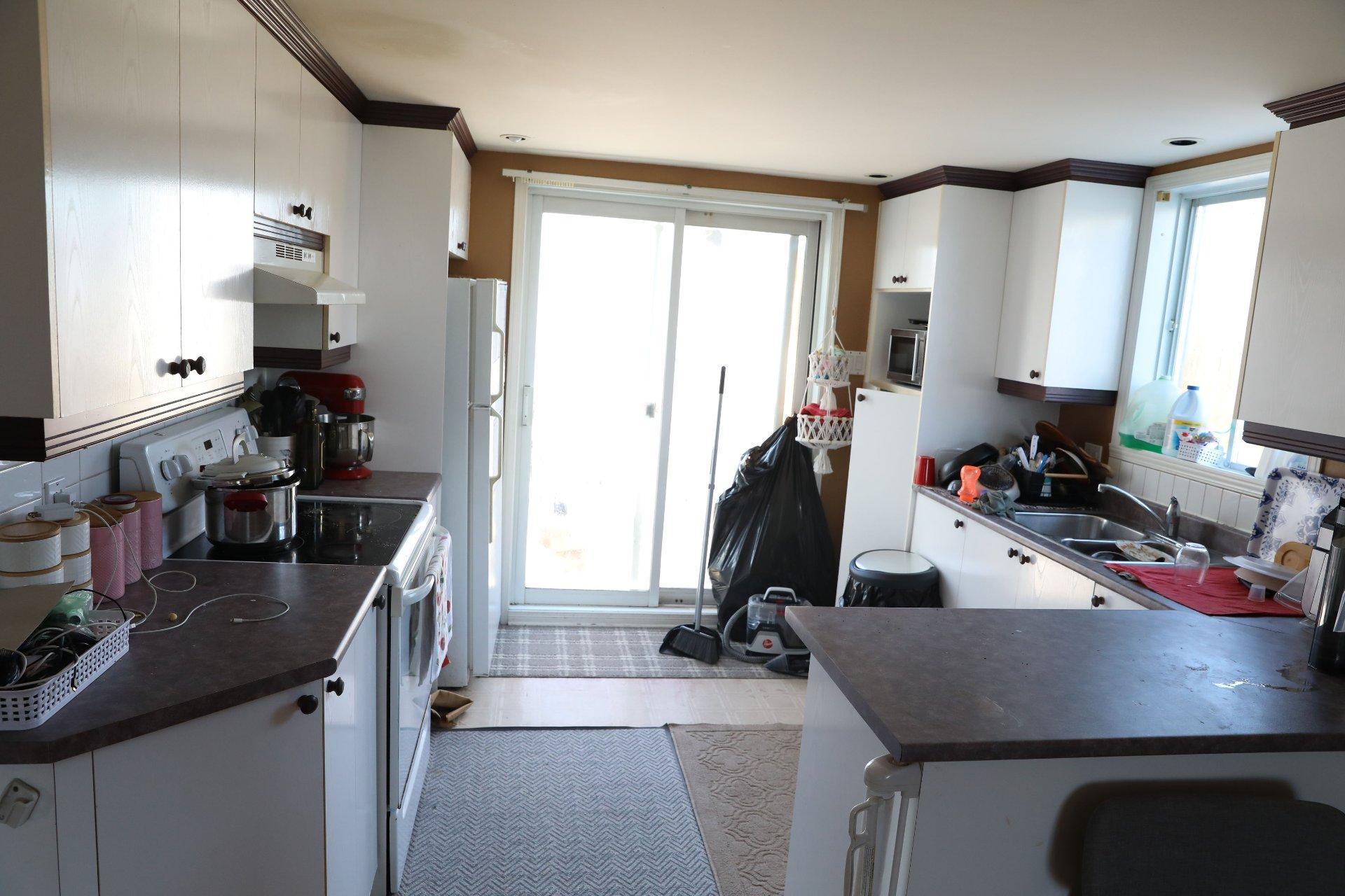 









3468


Ch. de la Rivière-Cachée

,
Boisbriand,




QC
J7H2T1

