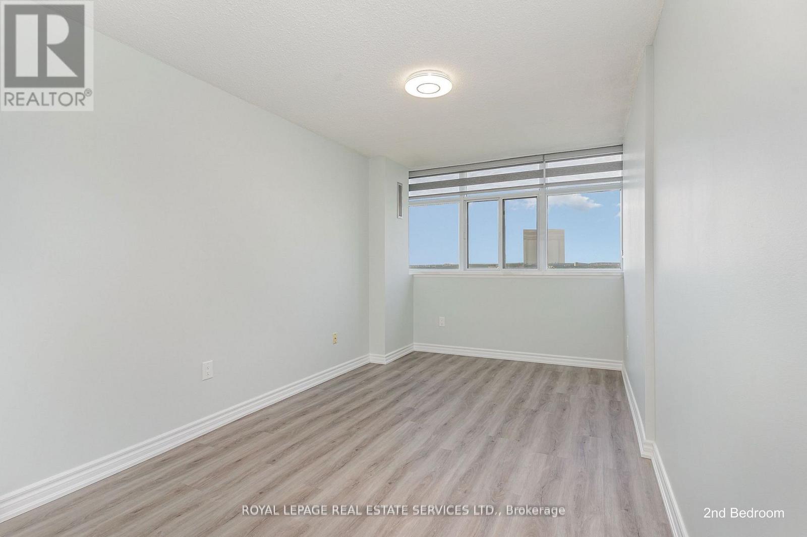 












2905 - 3100 KIRWIN AVENUE

,
Mississauga,




Ontario
L5A3S6

