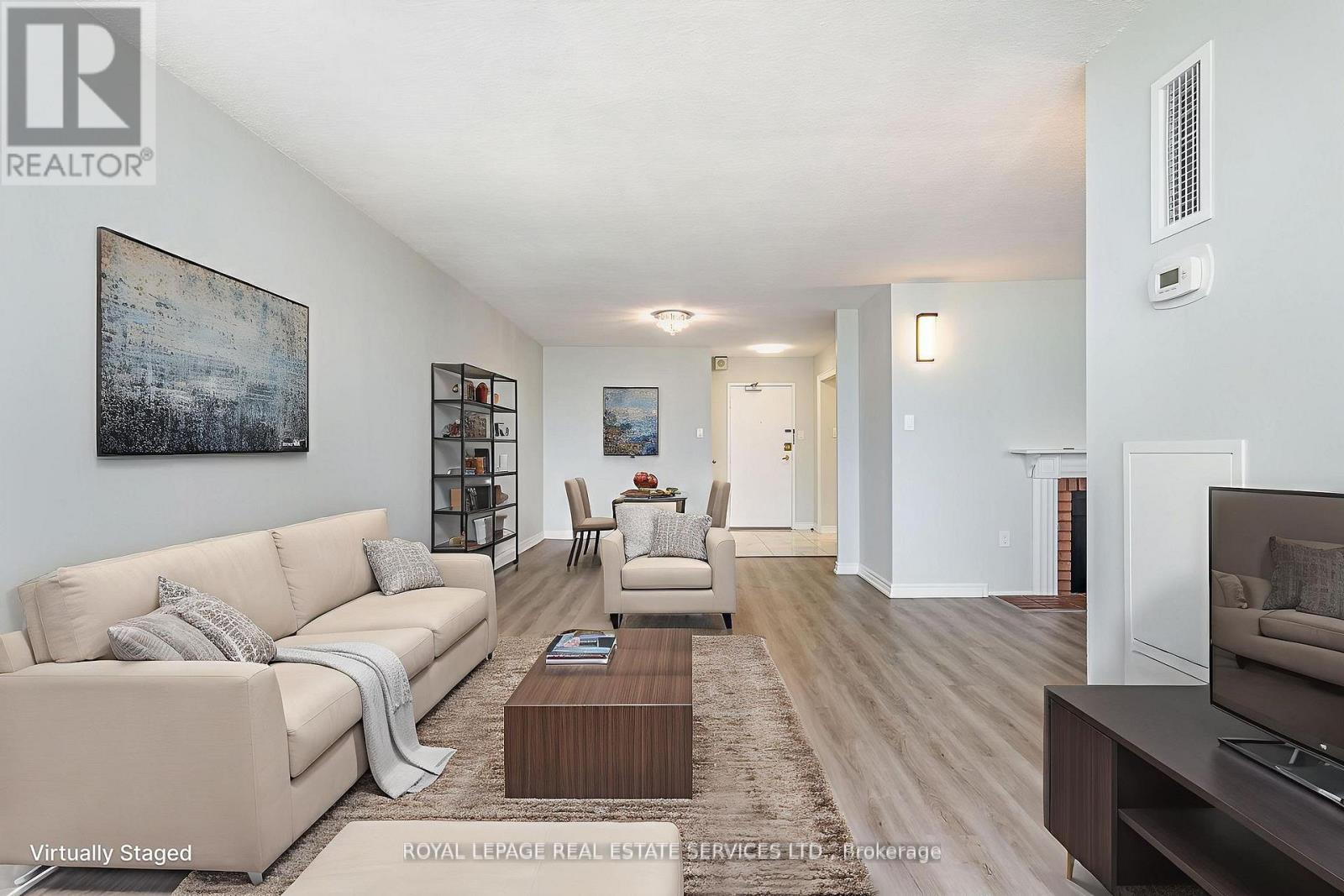 












2905 - 3100 KIRWIN AVENUE

,
Mississauga,




Ontario
L5A3S6

