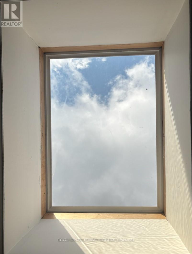 












4 - 68 HARWOOD AVENUE S

,
Ajax,




Ontario
L1S2H6

