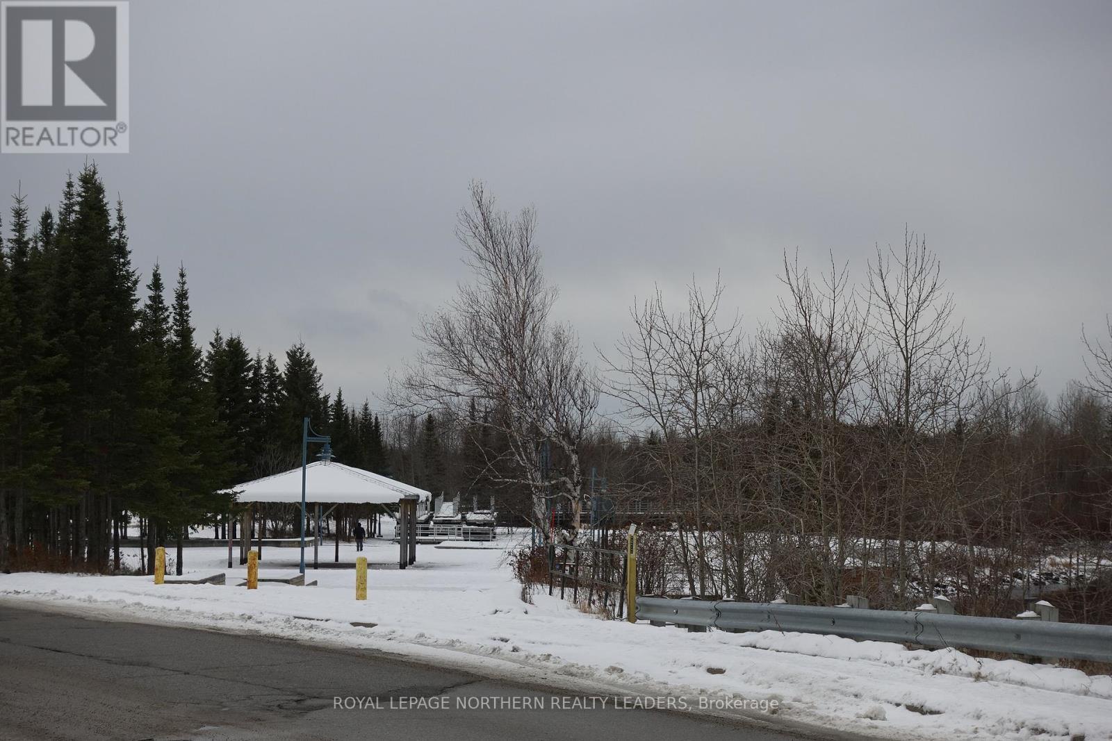 












445 ALGONQUIN BOULEVARD W

,
Timmins (TS - SW),




Ontario
P4N2S4

