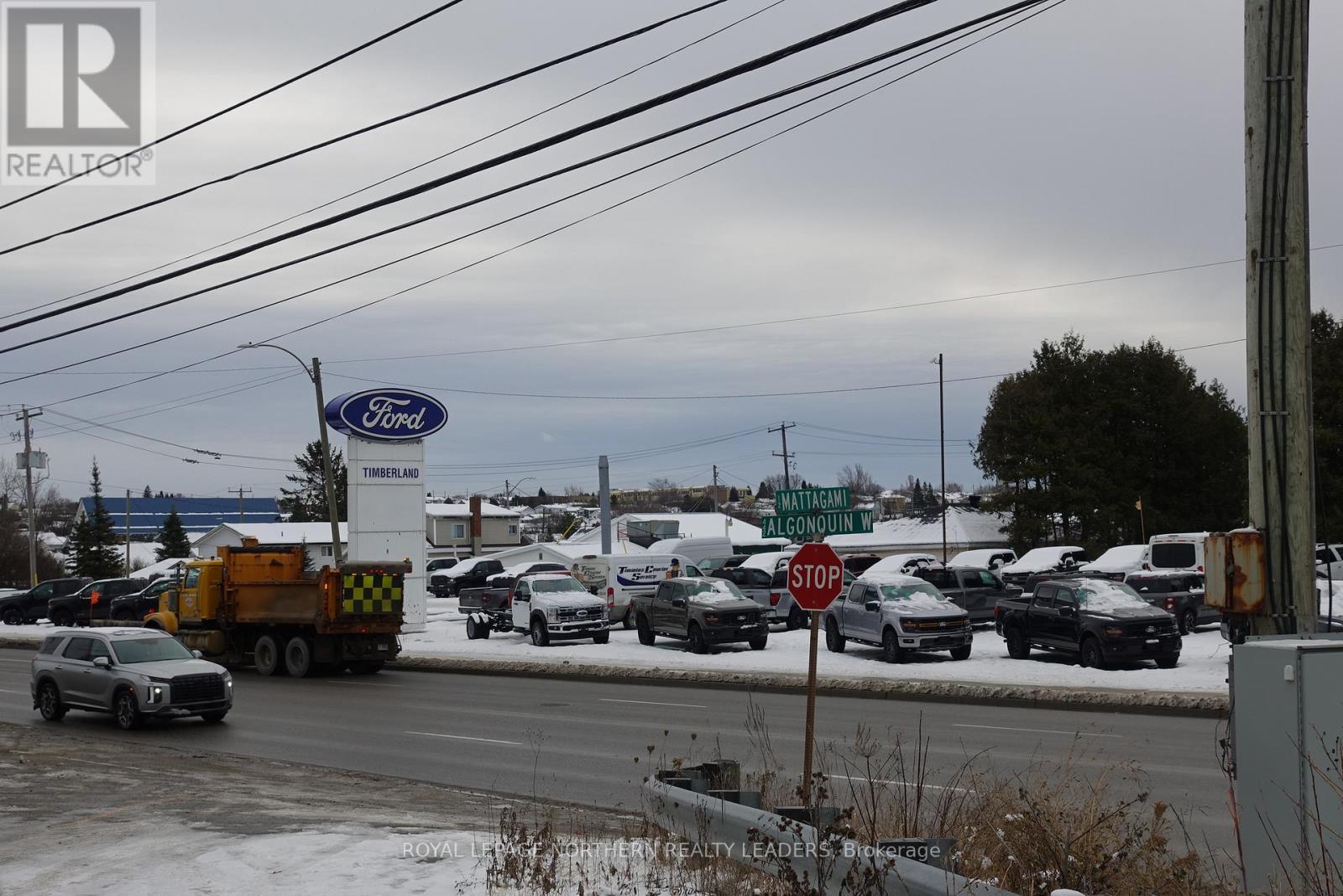 












445 ALGONQUIN BOULEVARD W

,
Timmins (TS - SW),




Ontario
P4N2S4

