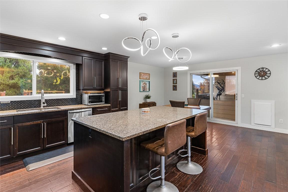 









2555


O'Reilly

Road,
Kelowna,




BC
V1W 2V5

