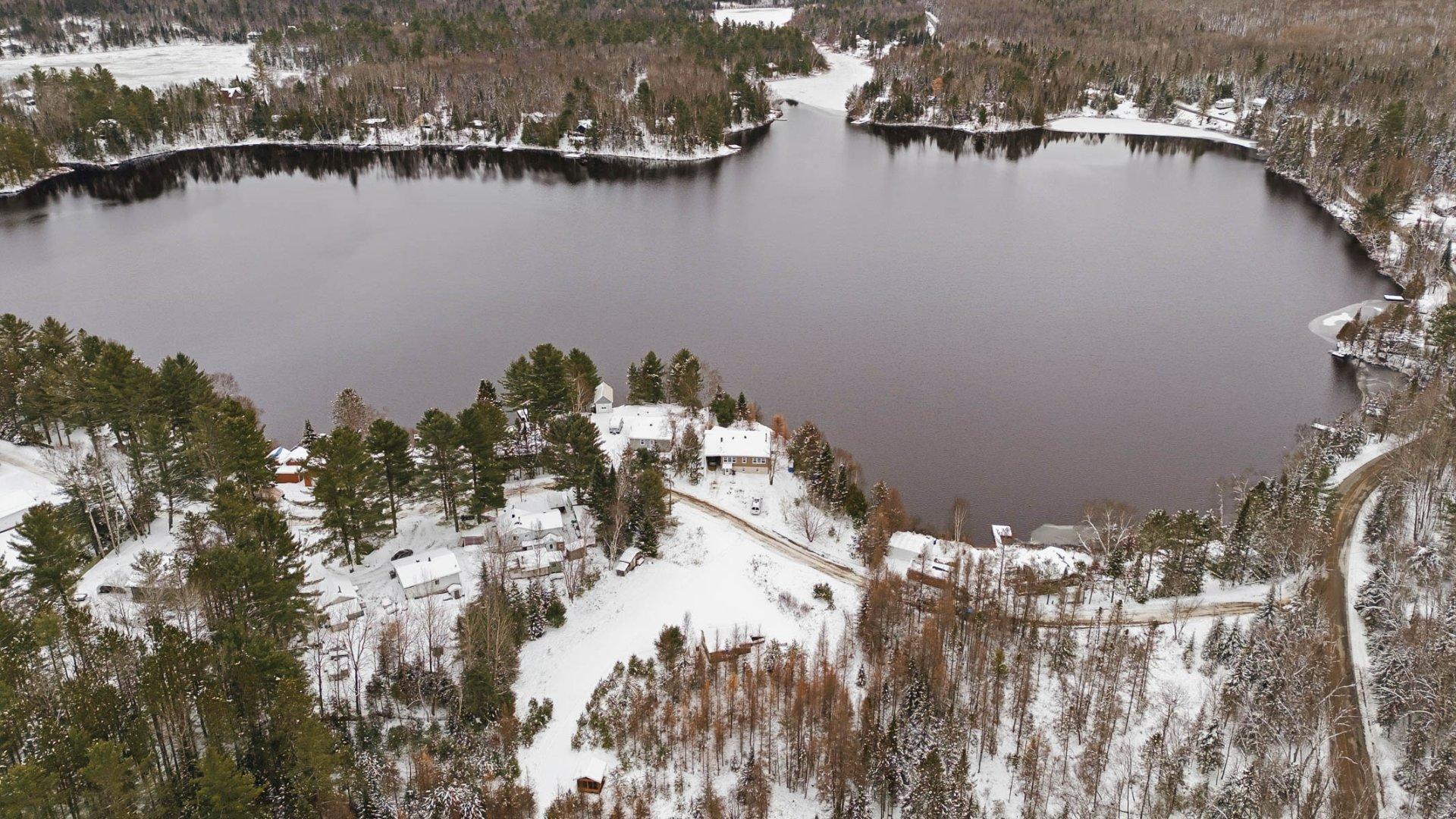 









150


Ch. Papp

,
Rivière-Rouge,




QC
J0T1T0

