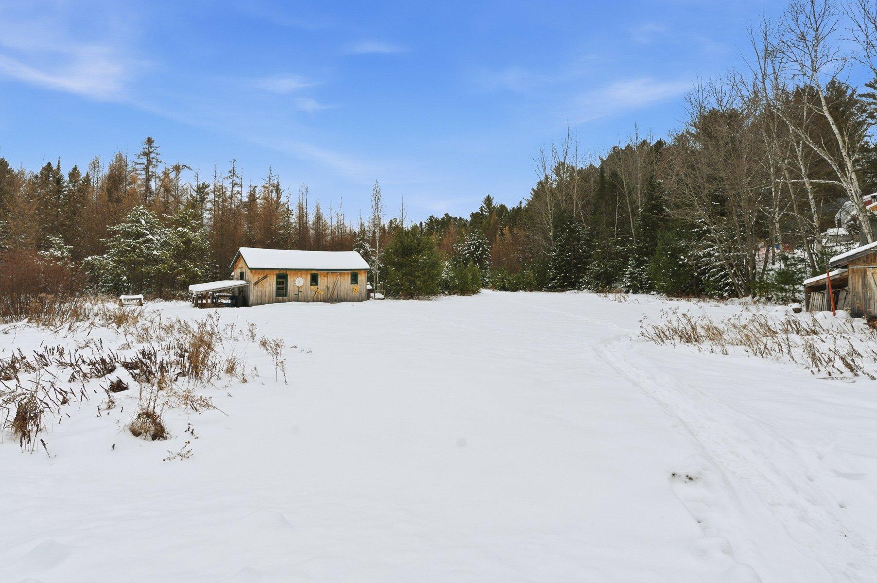 









150


Ch. Papp

,
Rivière-Rouge,




QC
J0T1T0

