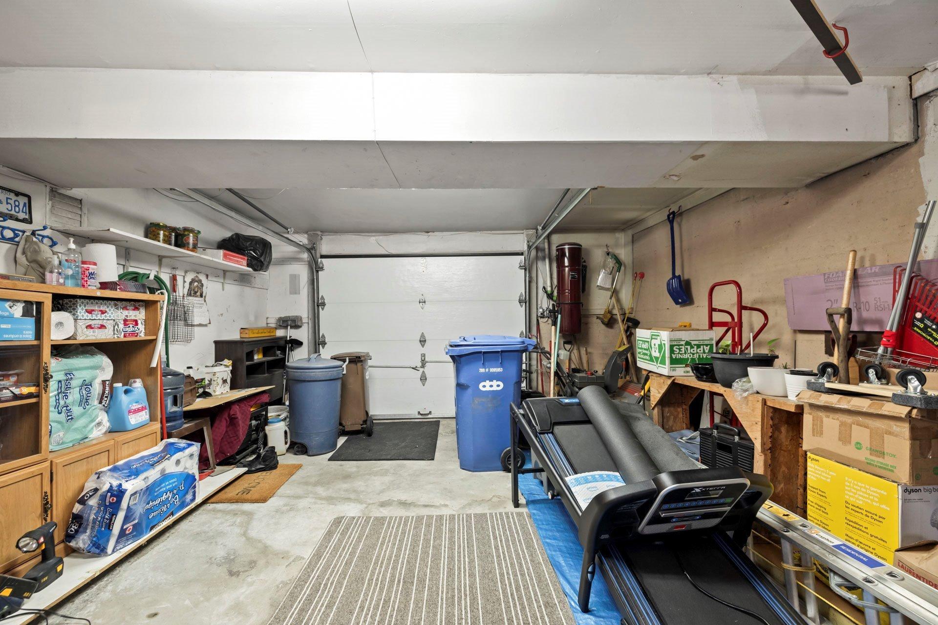 









180


Av. Anselme-Lavigne

,
Dollard-des-Ormeaux,




QC
H9A1P7

