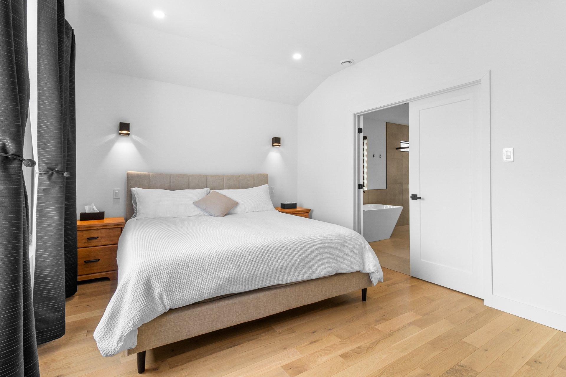 









380


Rue des Mélèzes

,
Cookshire-Eaton,




QC
J0B1M0

