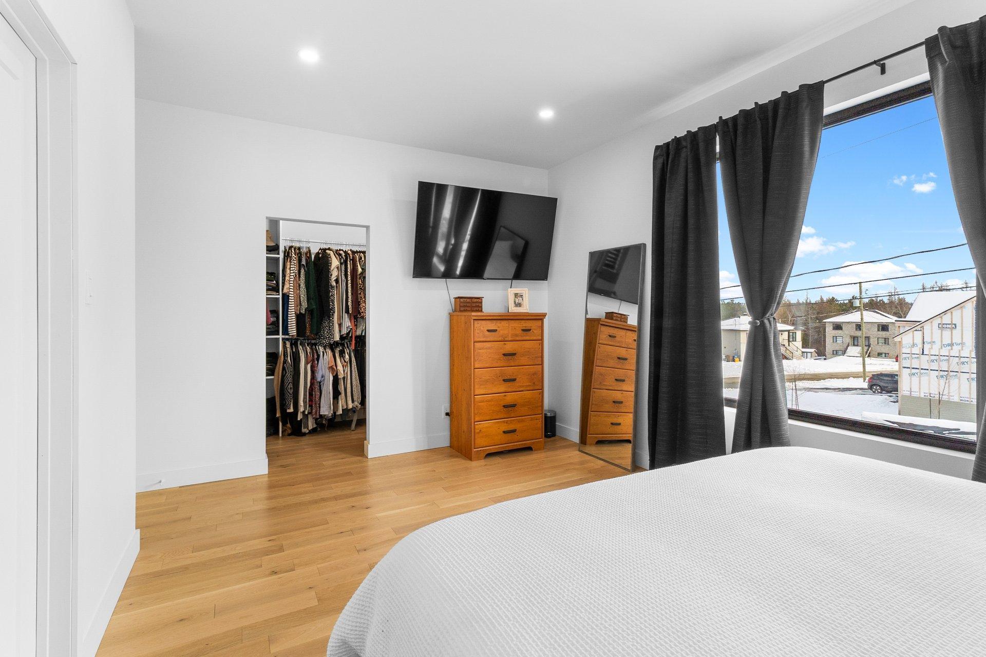 









380


Rue des Mélèzes

,
Cookshire-Eaton,




QC
J0B1M0

