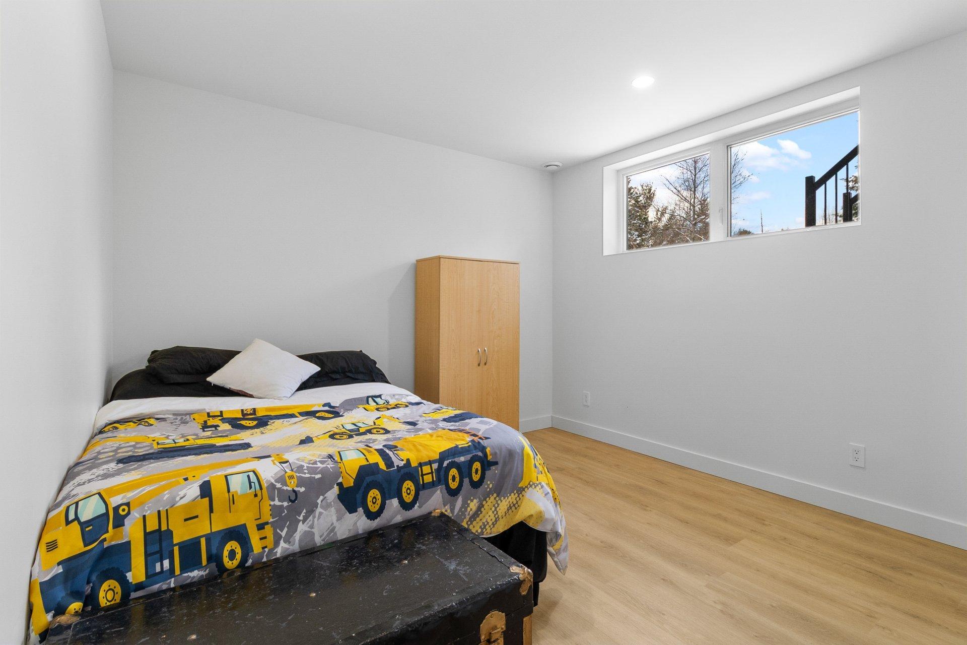 









380


Rue des Mélèzes

,
Cookshire-Eaton,




QC
J0B1M0

