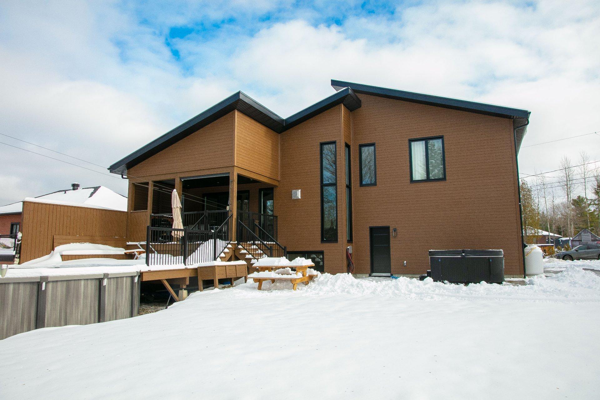 









380


Rue des Mélèzes

,
Cookshire-Eaton,




QC
J0B1M0

