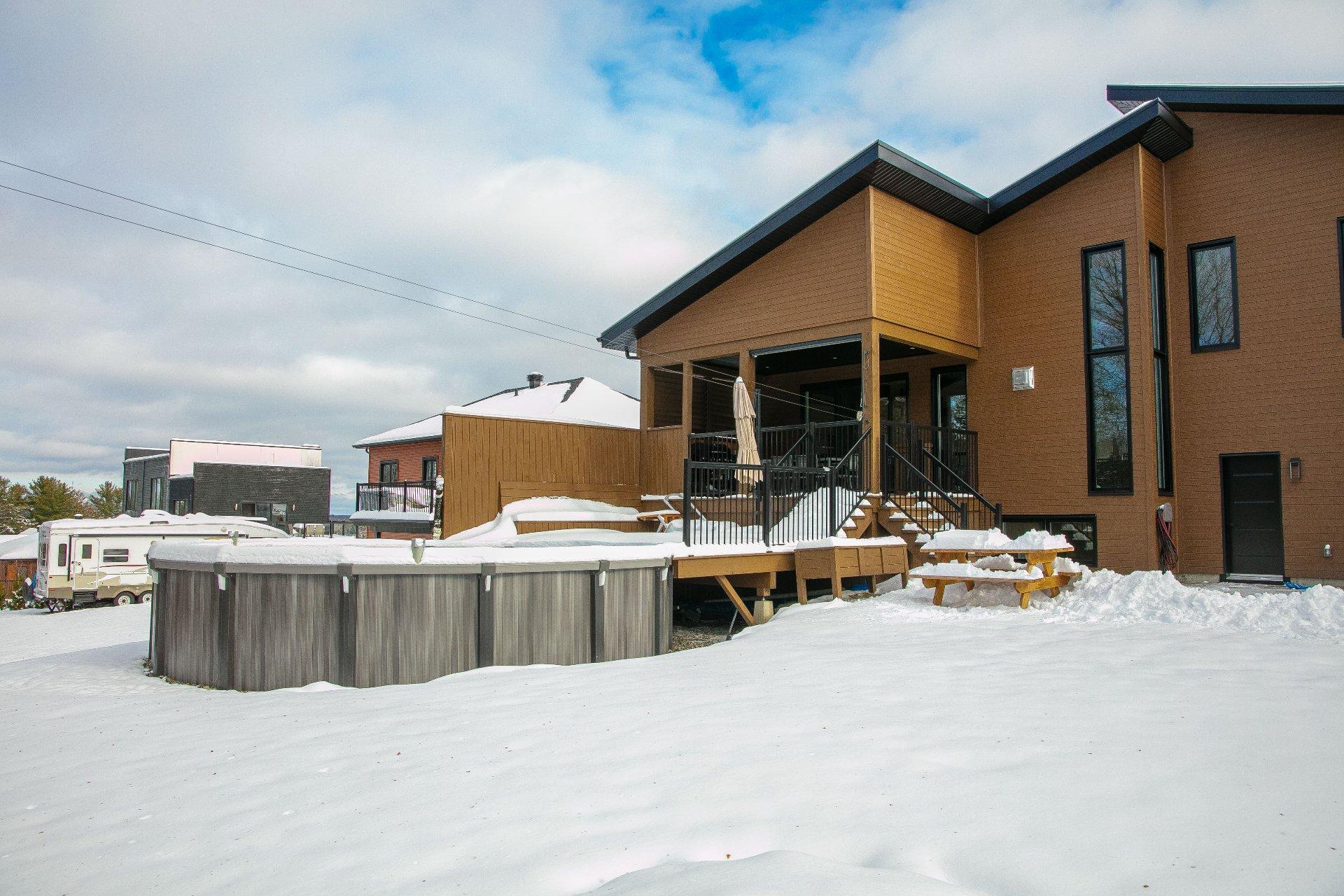 









380


Rue des Mélèzes

,
Cookshire-Eaton,




QC
J0B1M0

