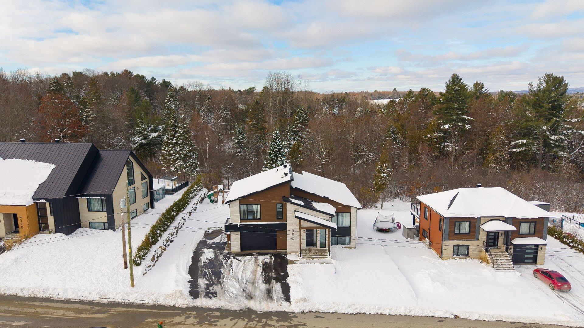 









380


Rue des Mélèzes

,
Cookshire-Eaton,




QC
J0B1M0

