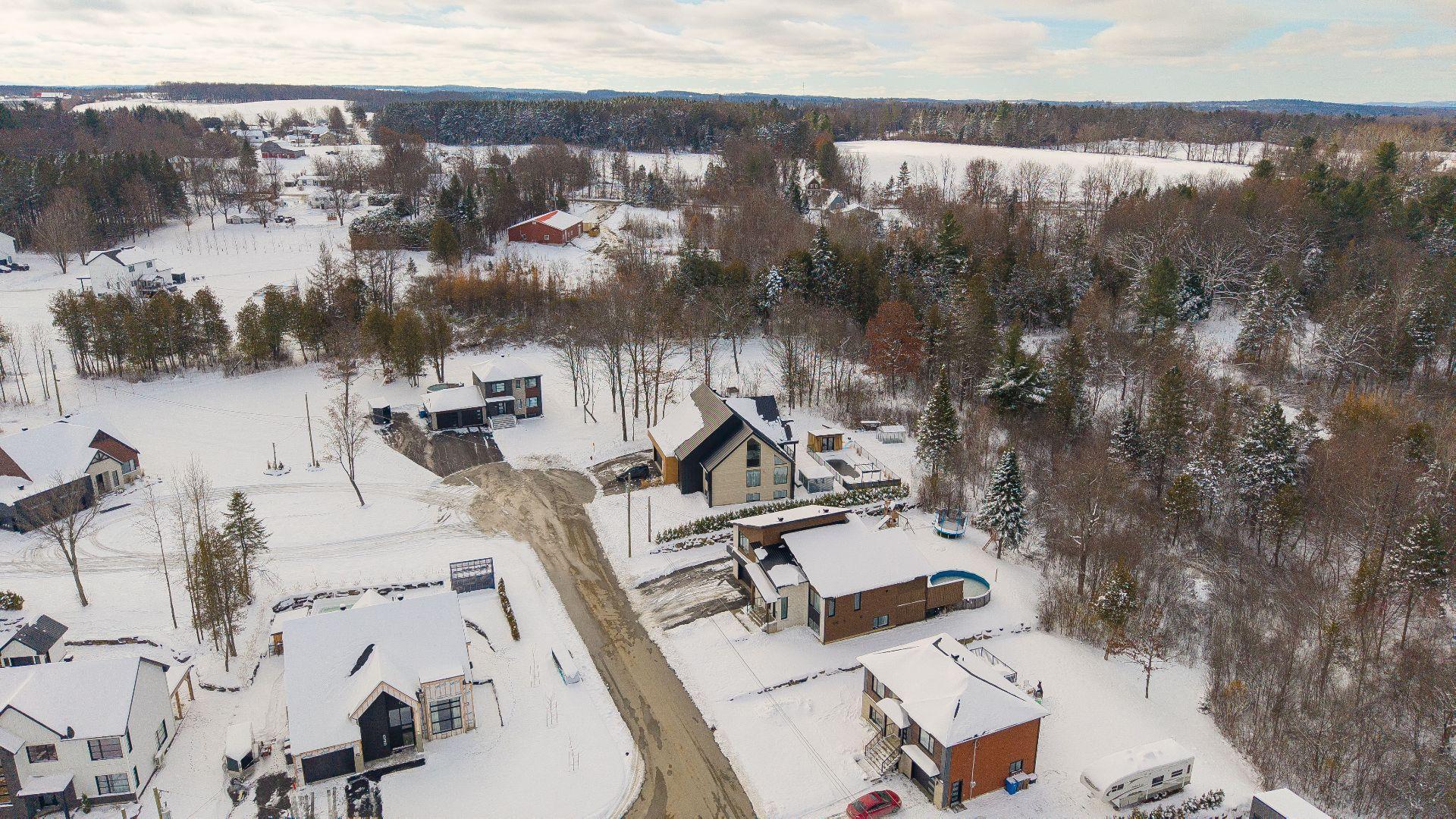 









380


Rue des Mélèzes

,
Cookshire-Eaton,




QC
J0B1M0

