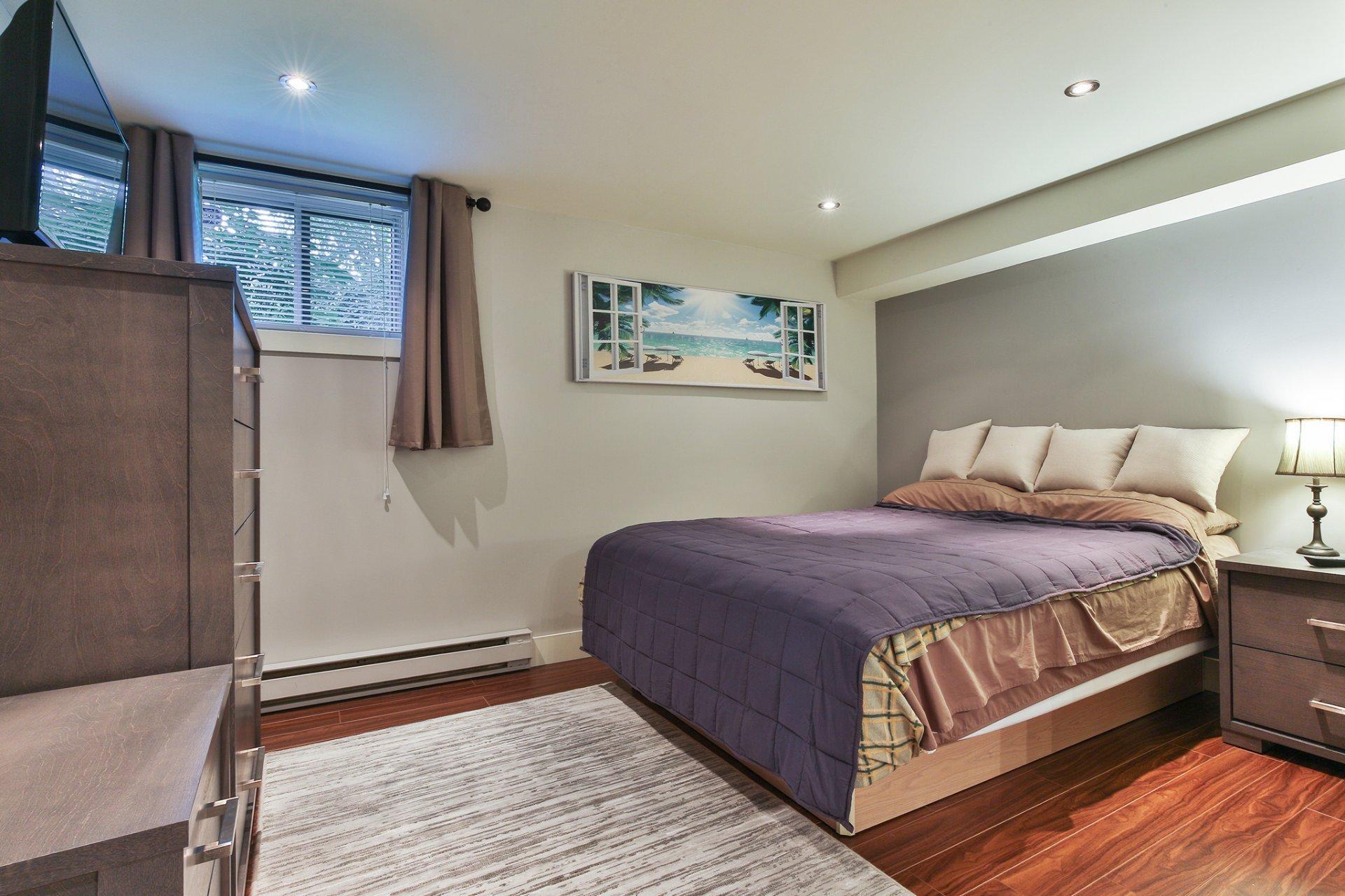 









15


Rue Louis-Liénard-de-Beaujeu

,
Saint-Jean-sur-Richelieu,




QC
J2W1T4

