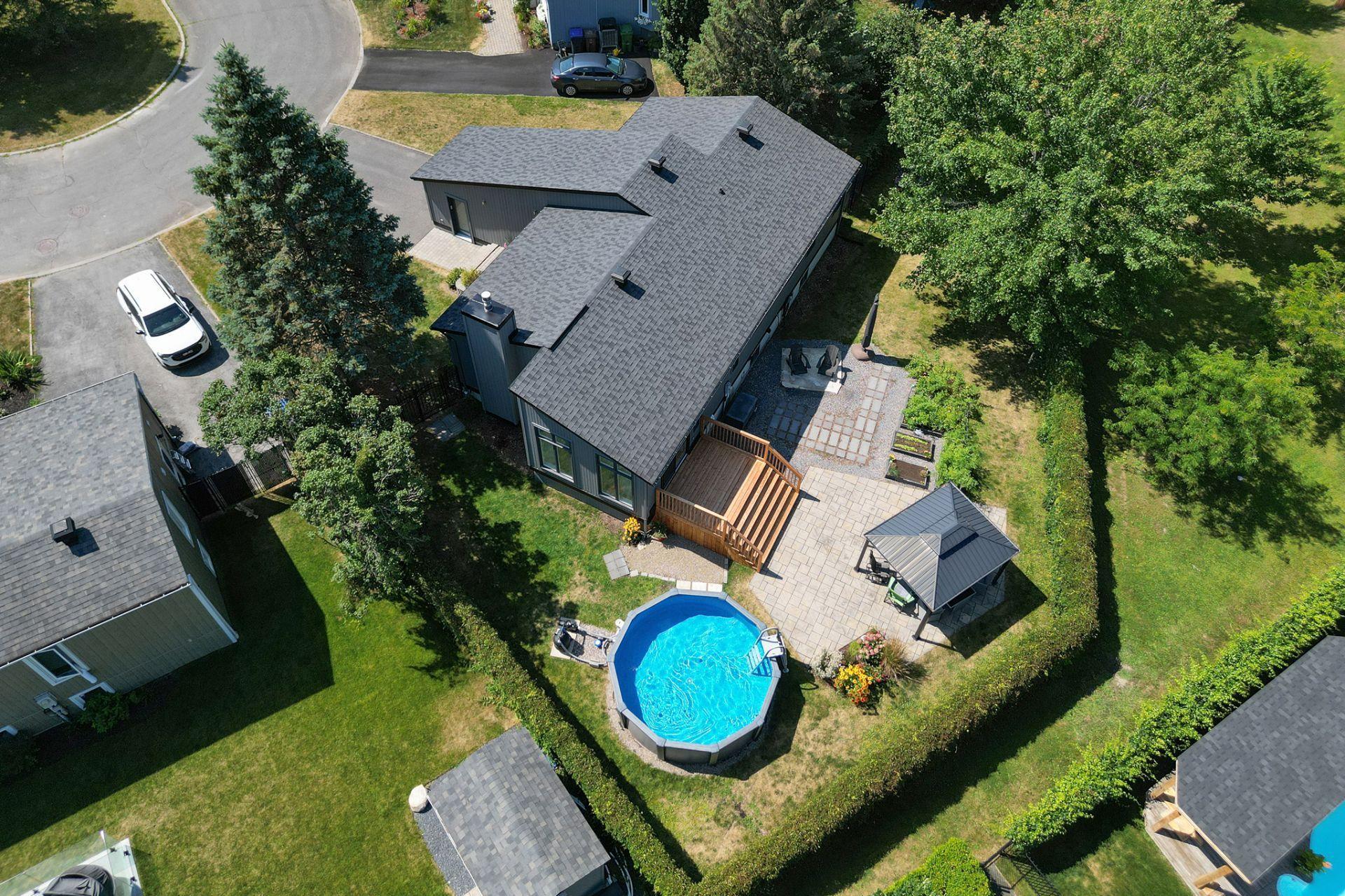 









15


Rue Louis-Liénard-de-Beaujeu

,
Saint-Jean-sur-Richelieu,




QC
J2W1T4

