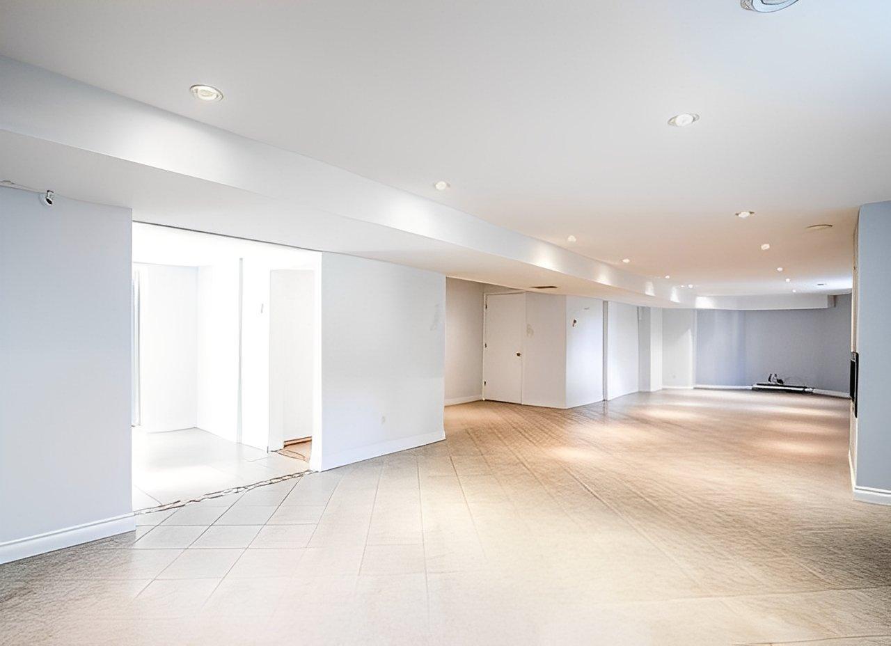 









7556


Boul. Lévesque E.

,
Laval (Duvernay),




QC
H7A1R8

