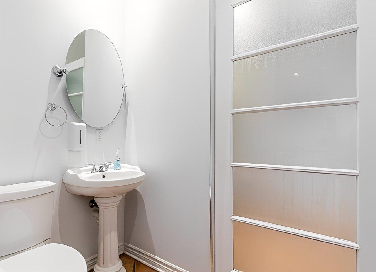 









7556


Boul. Lévesque E.

,
Laval (Duvernay),




QC
H7A1R8

