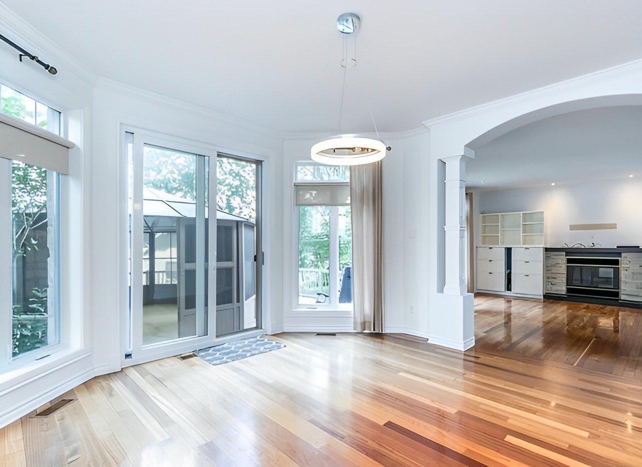 









7556


Boul. Lévesque E.

,
Laval (Duvernay),




QC
H7A1R8

