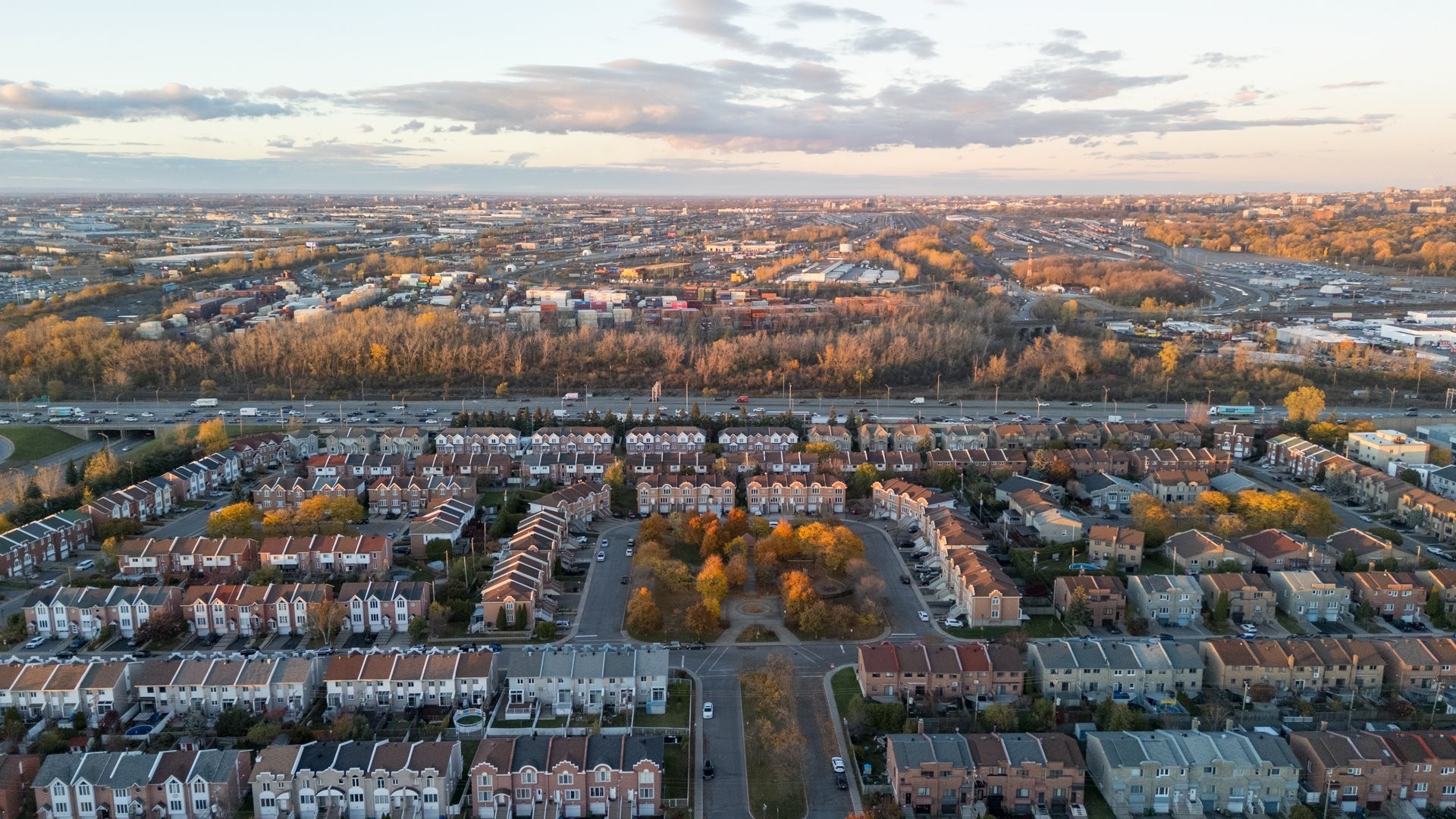 









740


32e Avenue

, 211,
Montréal (Lachine),




QC
H8T3R9

