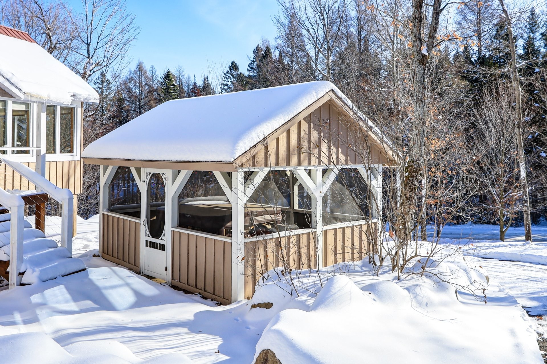 









93

 - 93A


Rue du Joli-Bois

,
Sainte-Marguerite-du-Lac-Masson,




QC
J0T1L0

