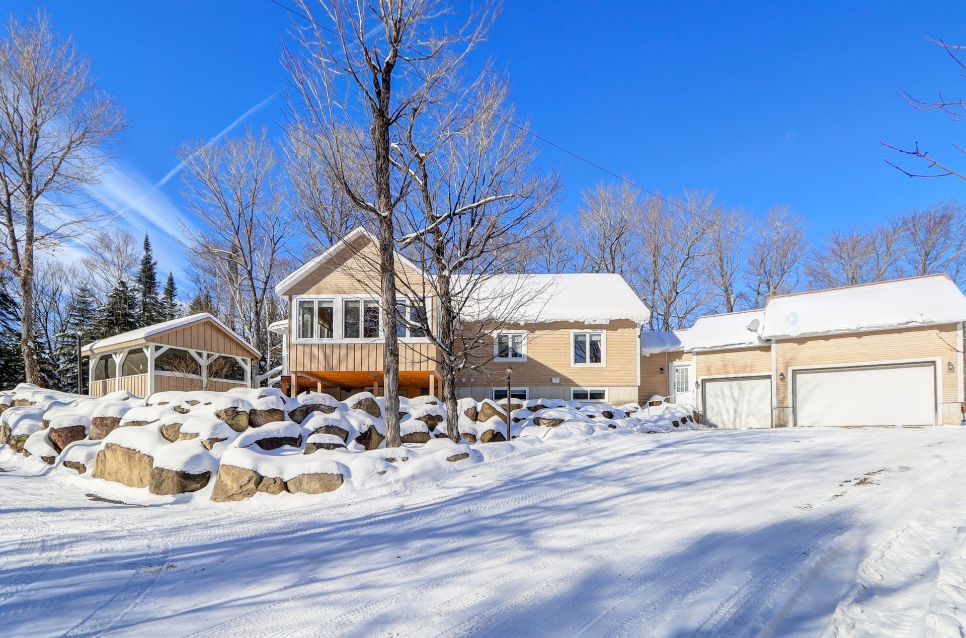 









93

 - 93A


Rue du Joli-Bois

,
Sainte-Marguerite-du-Lac-Masson,




QC
J0T1L0

