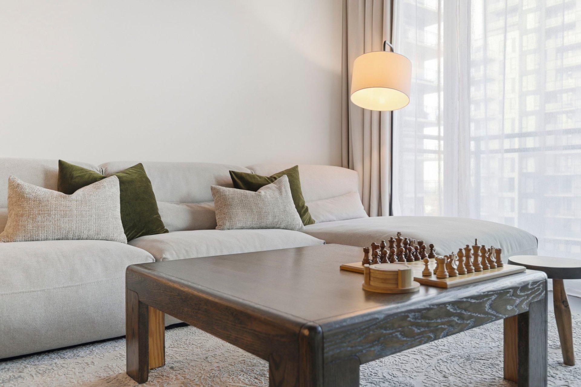 









5905


Boul. du Quartier

, 904,
Brossard,




QC
J4Z0R7

