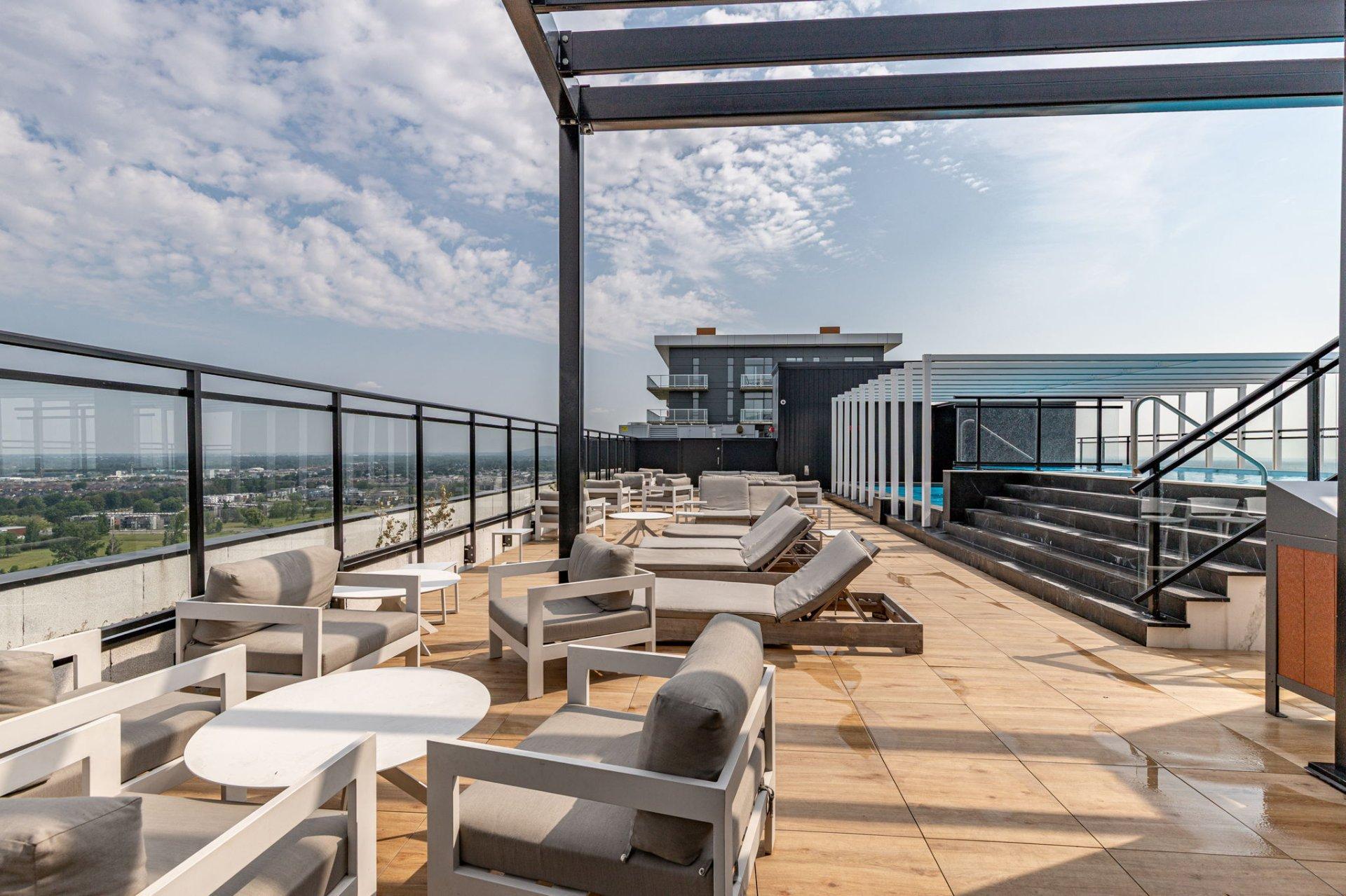 









5905


Boul. du Quartier

, 904,
Brossard,




QC
J4Z0R7

