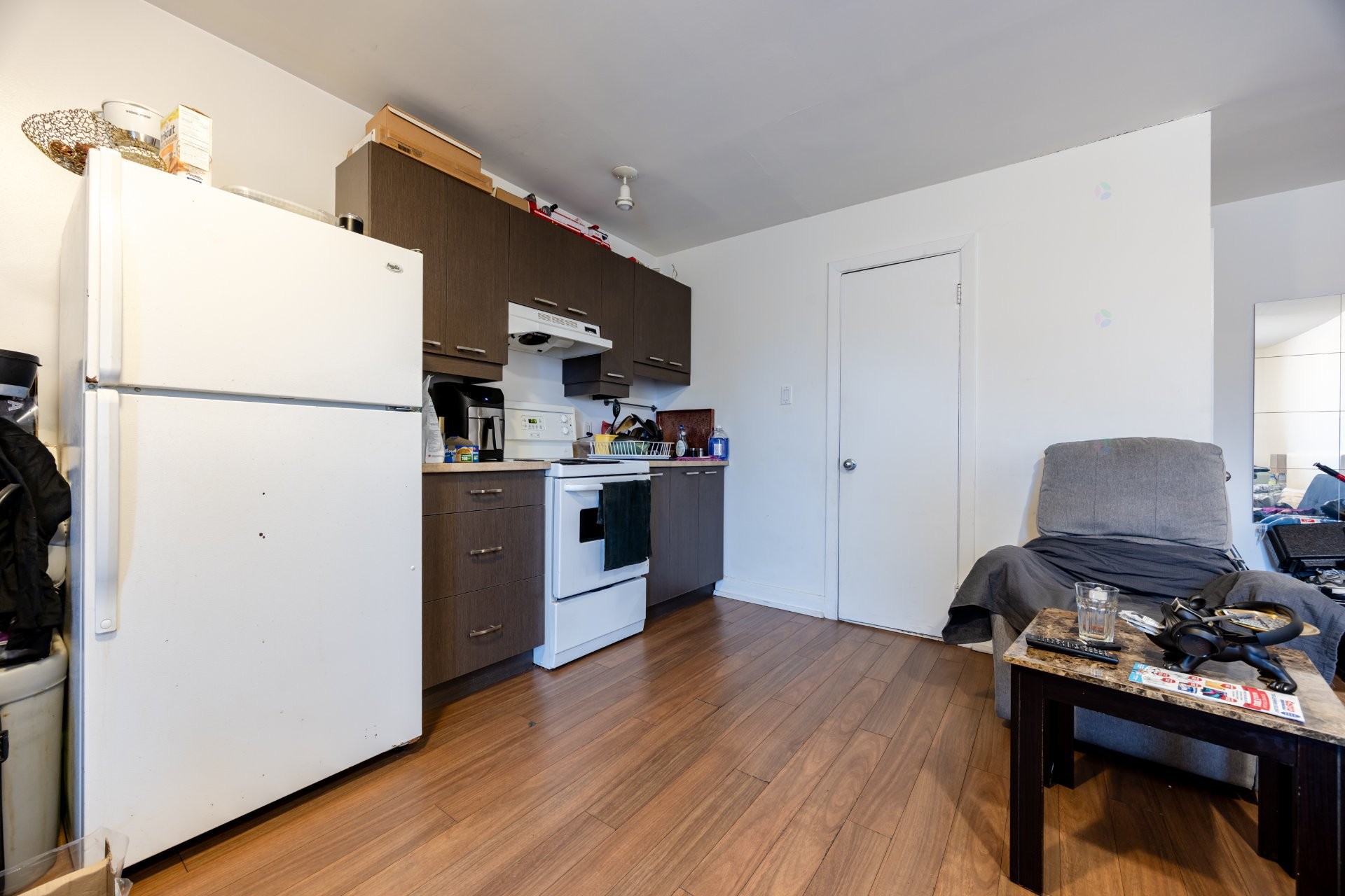 









20

 - 26


Rue De Gentilly O.

,
Longueuil (Le Vieux-Longueuil),




QC
J4H1Y8

