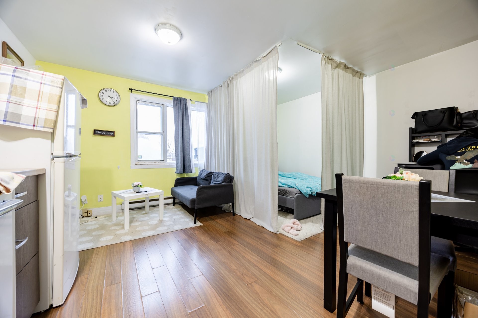 









20

 - 26


Rue De Gentilly O.

,
Longueuil (Le Vieux-Longueuil),




QC
J4H1Y8

