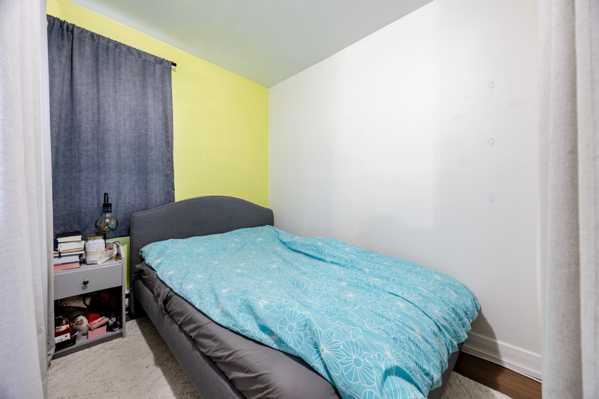 









20

 - 26


Rue De Gentilly O.

,
Longueuil (Le Vieux-Longueuil),




QC
J4H1Y8

