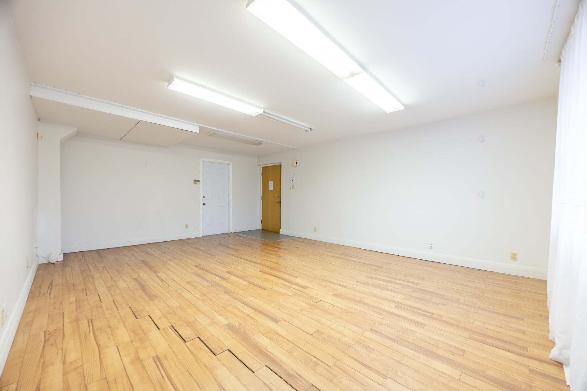 









20

 - 26


Rue De Gentilly O.

,
Longueuil (Le Vieux-Longueuil),




QC
J4H1Y8

