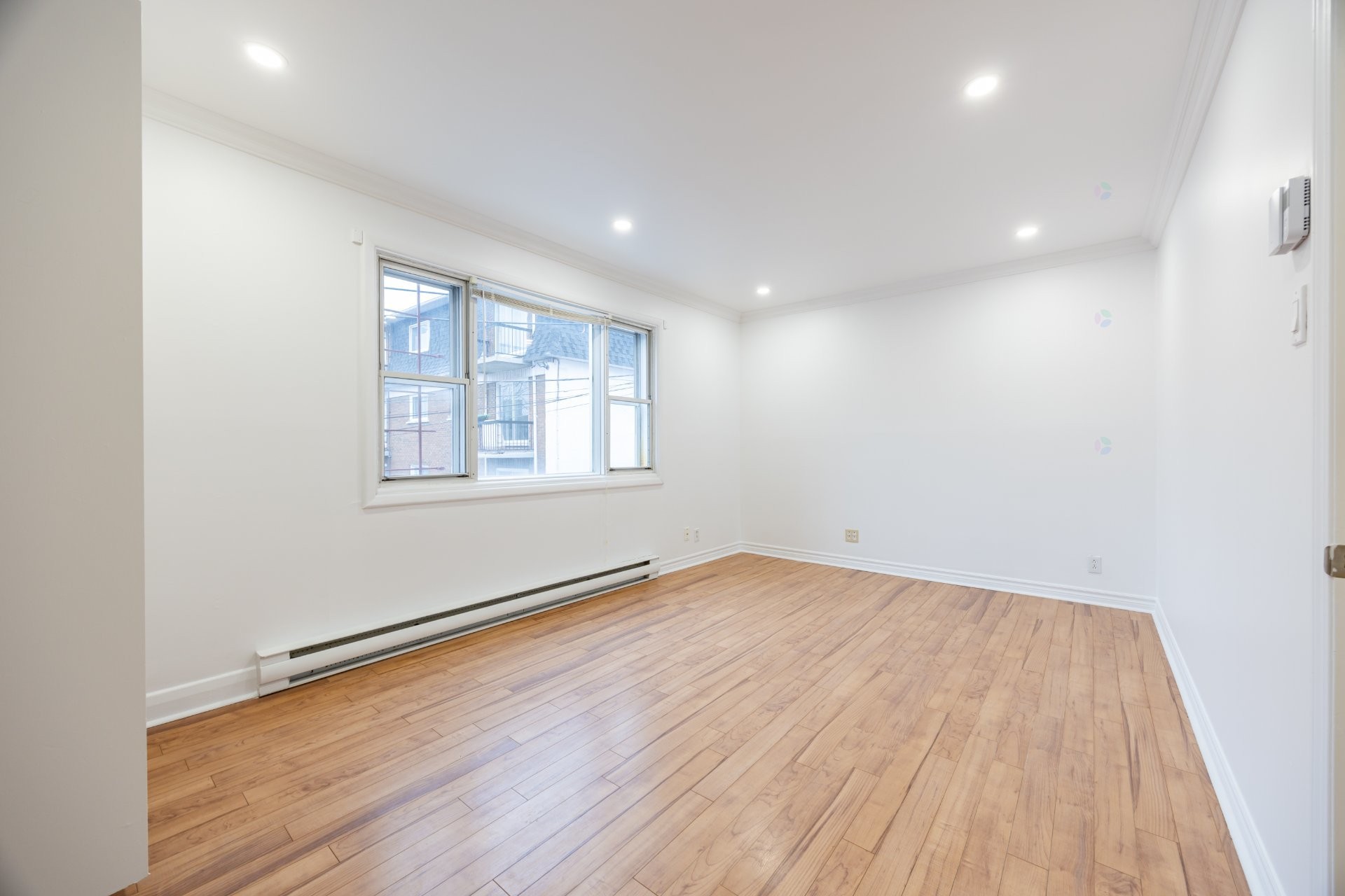 









20

 - 26


Rue De Gentilly O.

,
Longueuil (Le Vieux-Longueuil),




QC
J4H1Y8

