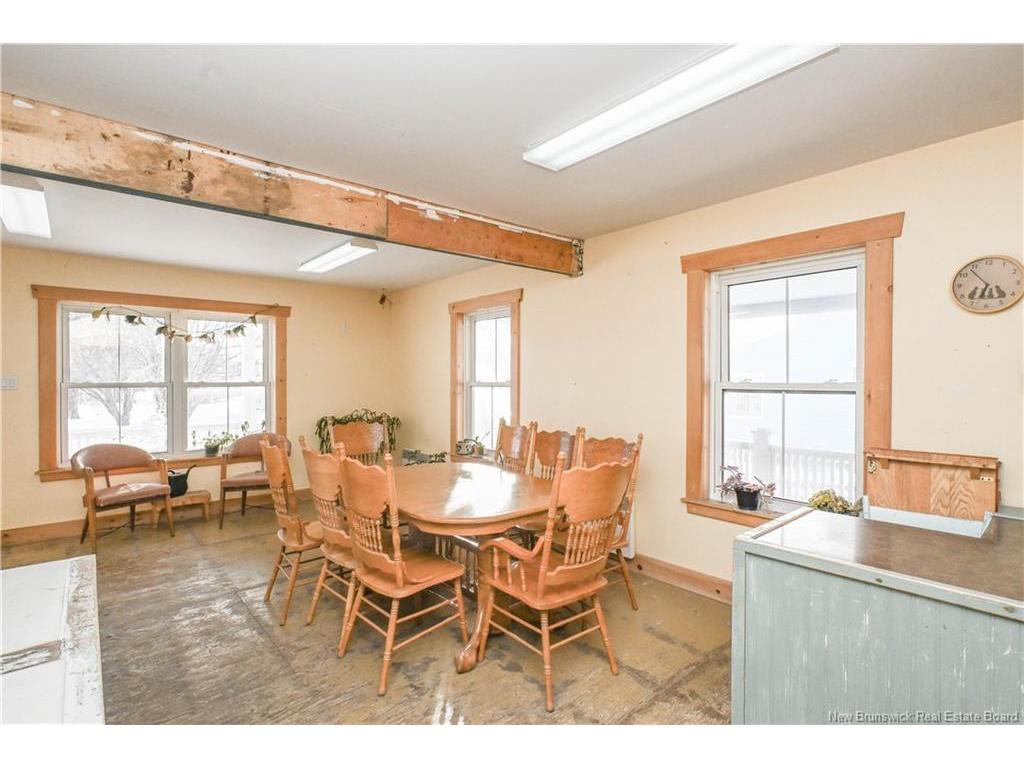 









142


Boul Saint-Pierre E.

BLVD,
Caraquet,




NB
E1W 1B1

