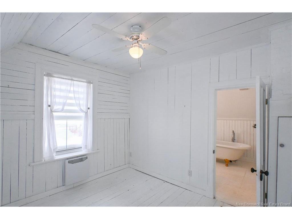 









142


Boul Saint-Pierre E.

BLVD,
Caraquet,




NB
E1W 1B1

