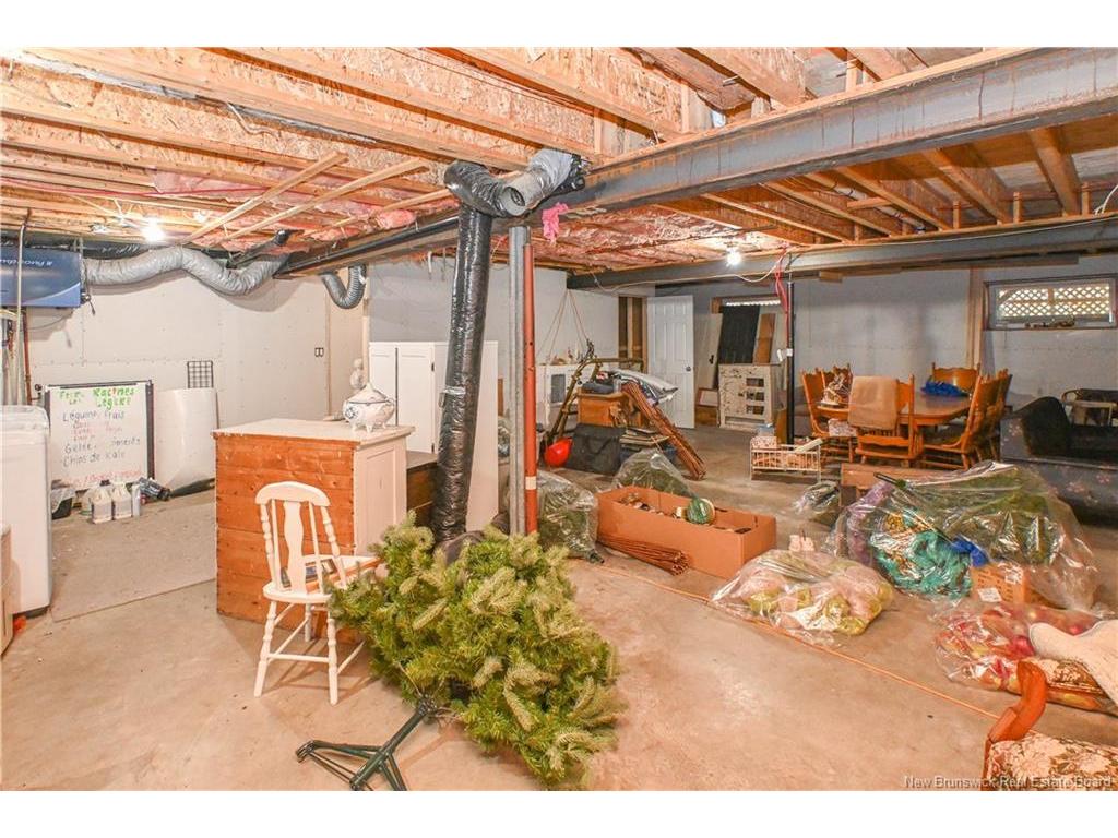 









142


Boul Saint-Pierre E.

BLVD,
Caraquet,




NB
E1W 1B1

