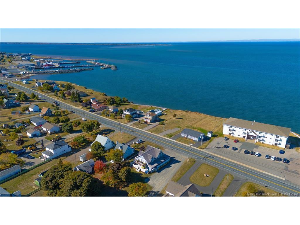 









142


Boul Saint-Pierre E.

BLVD,
Caraquet,




NB
E1W 1B1

