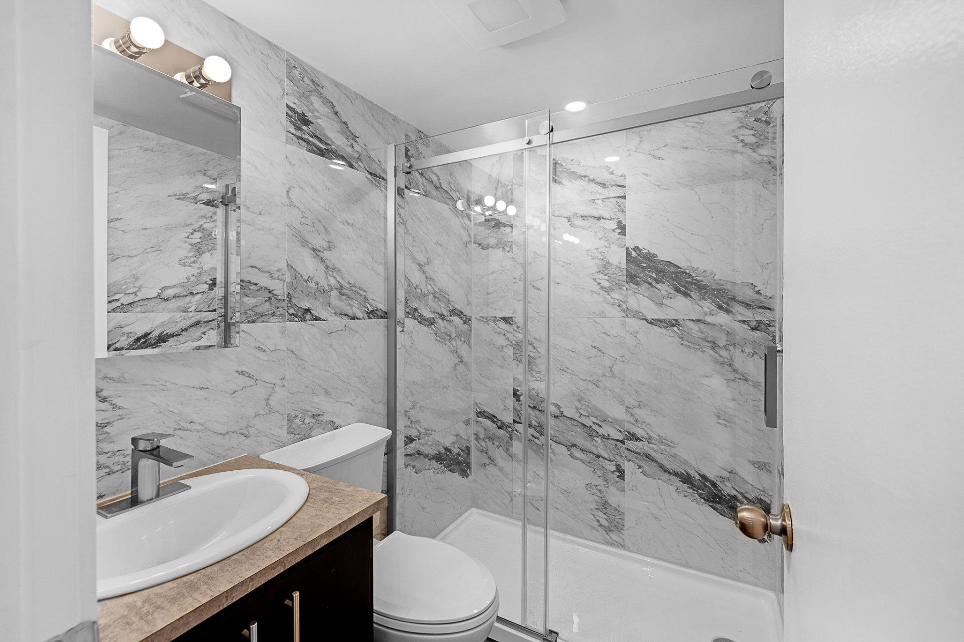 









7600


Rue Lajeunesse

, 403,
Montréal (Villeray/Saint-Michel/Parc-Extension),




QC
H2R2Z8

