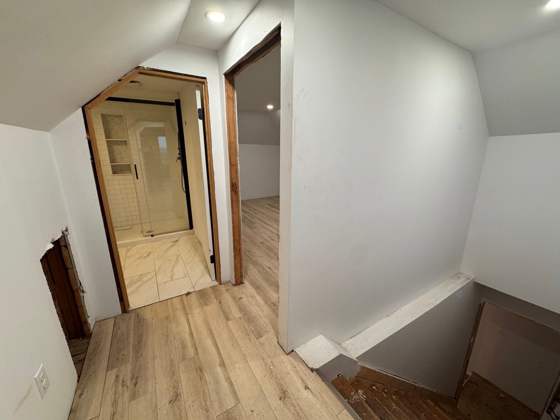 









2030


Ch. de Montréal O.

,
Gatineau (Masson-Angers),




QC
J8M1P8

