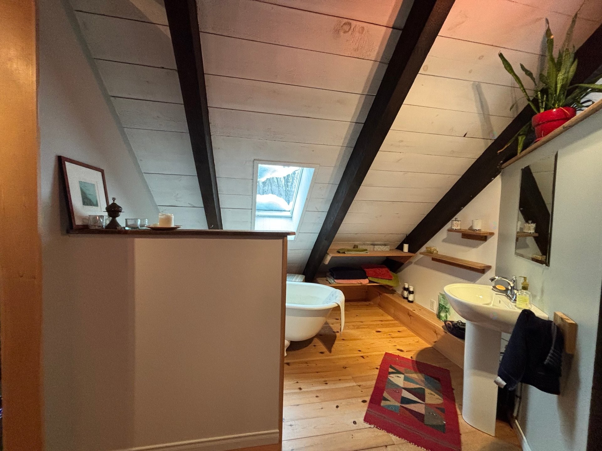 









500


Ch. Élie

,
Sutton,




QC
J0E2K0

