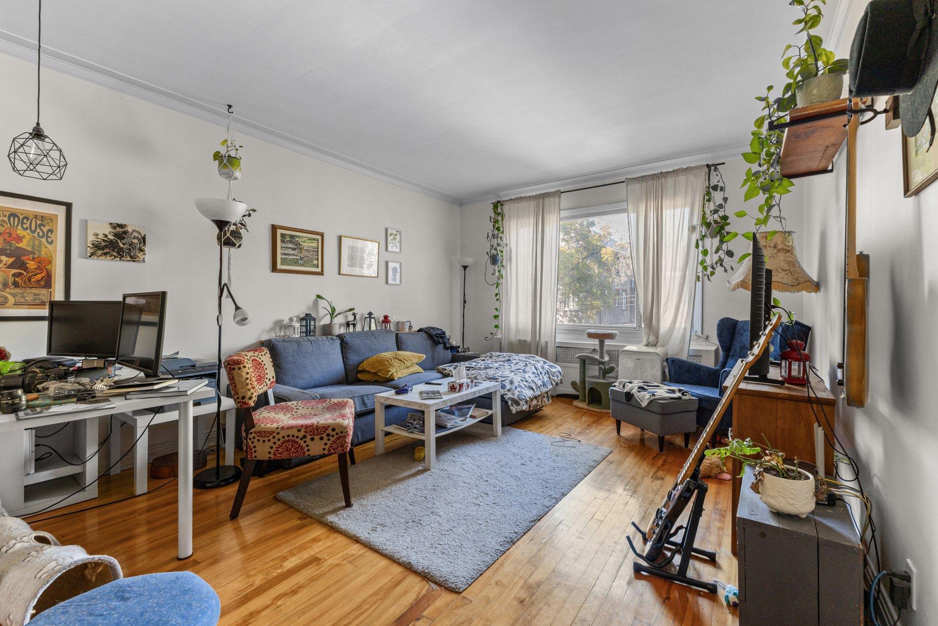 









4828

 - 4830


Av. Harvard

,
Montréal (Côte-des-Neiges/Notre-Dame-de-Grâce),




QC
H3X3N9

