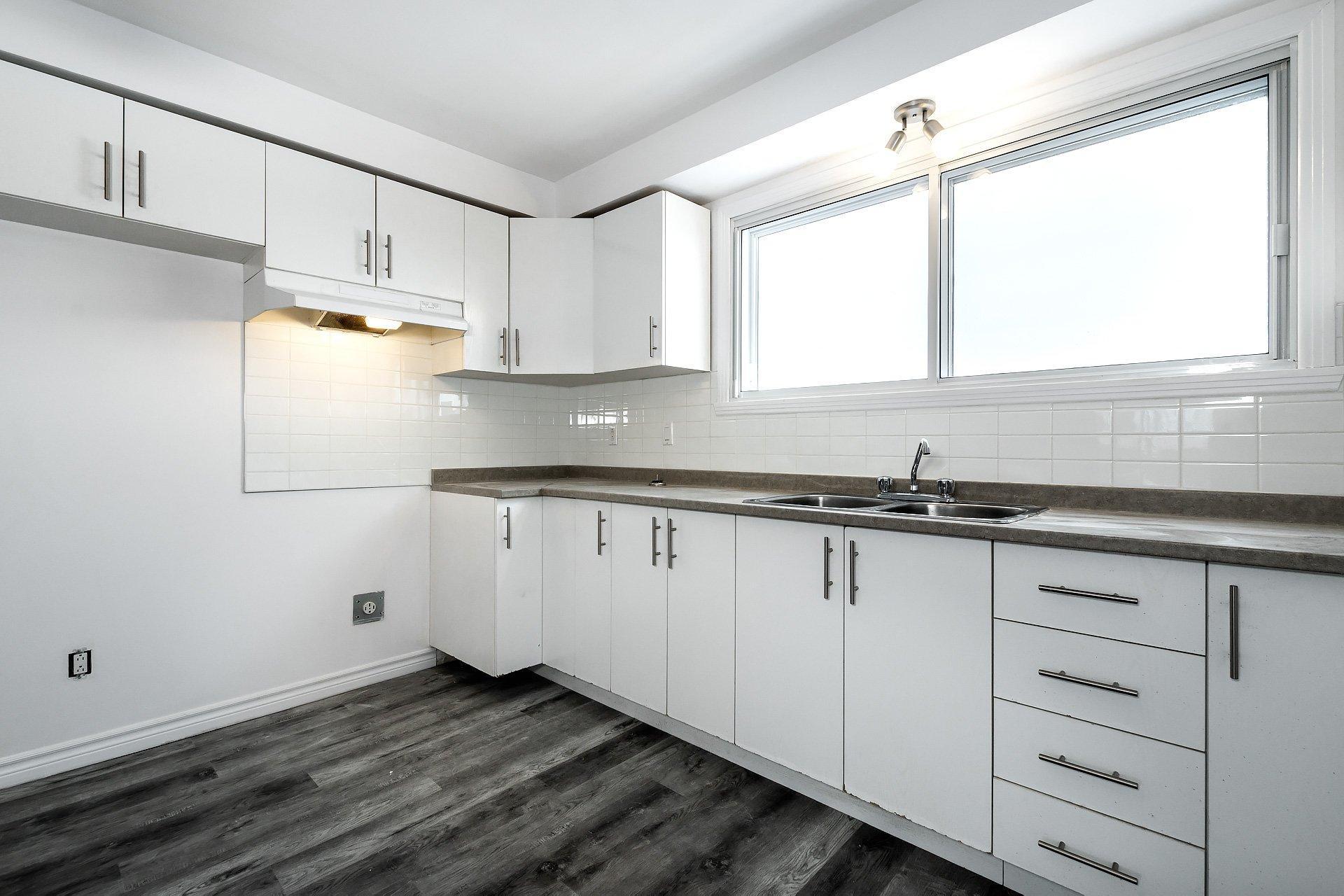 









405


Rue Lamarre

, 7,
Longueuil (Le Vieux-Longueuil),




QC
J4J1T1

